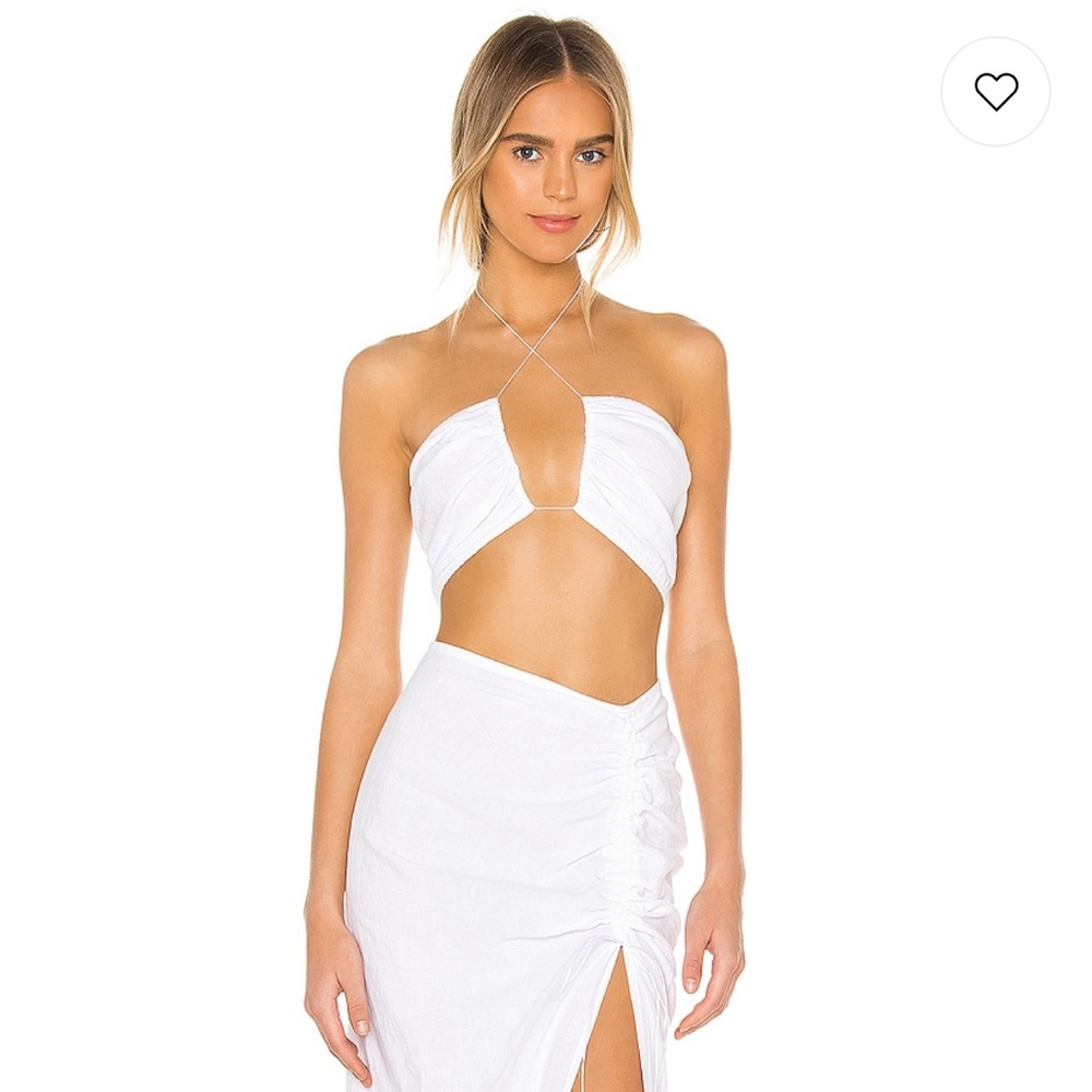 BELLINI CROP TOP IN WHITE
Natalie Rolt
1 / S